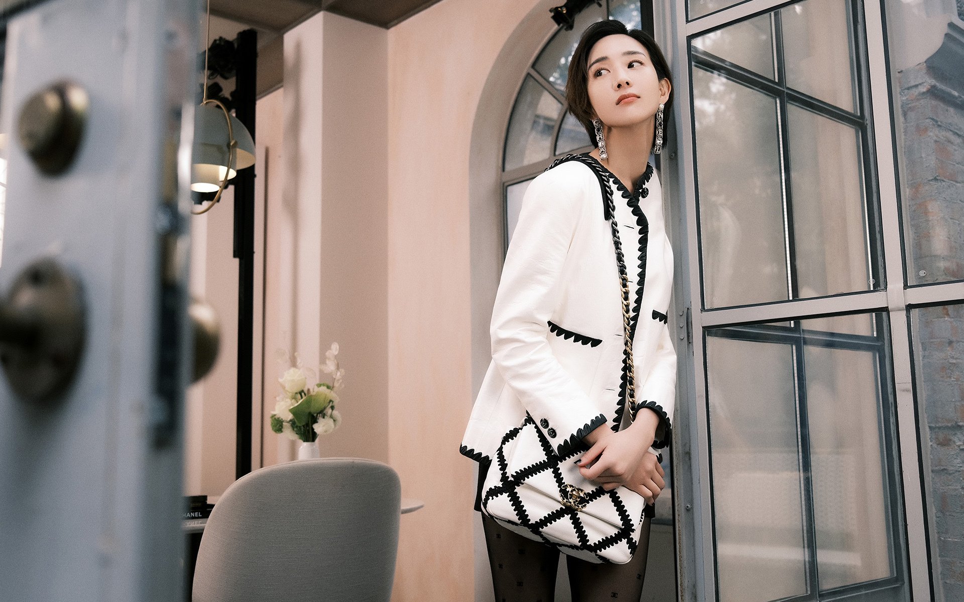 上海队爆冷击败尼克斯，西亚卡姆成胜负手，一场跨越联赛的篮球盛宴