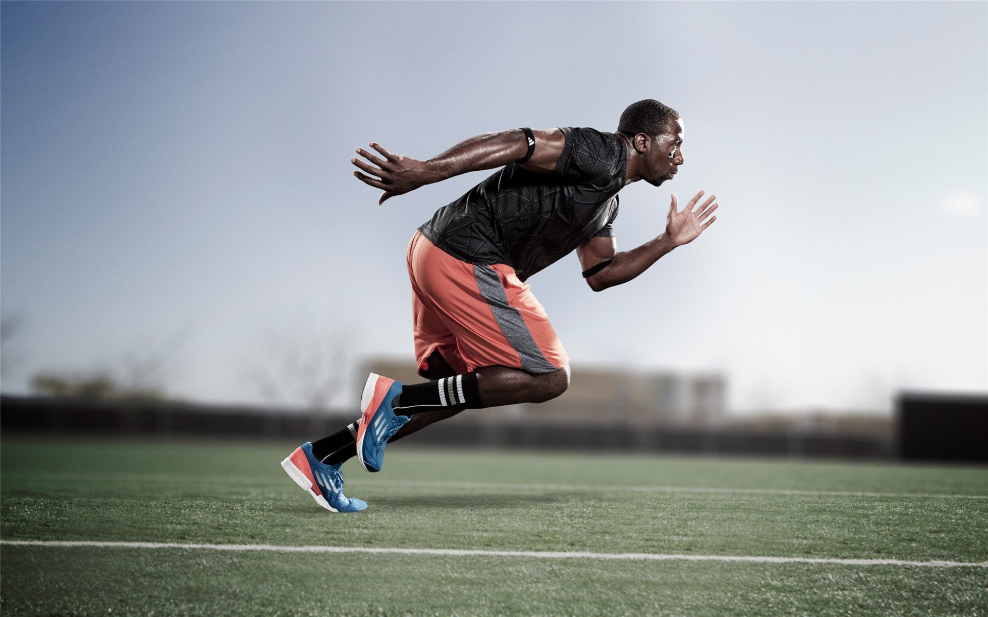 冰与火之歌，当钢铁防守撞上天才接管，我们看到了篮球的两极之美