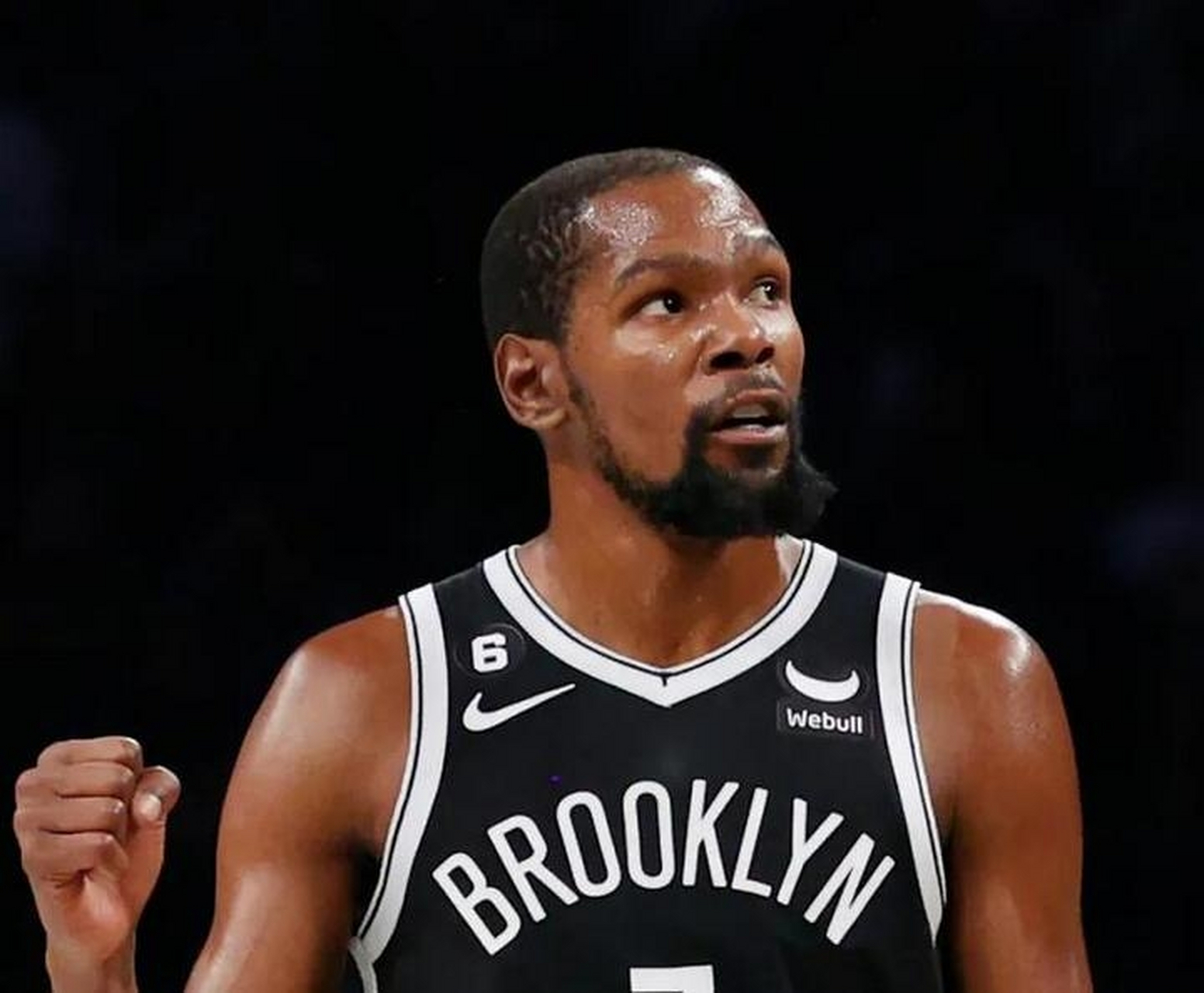 雄鹿横扫篮网，杜兰特刷新纪录